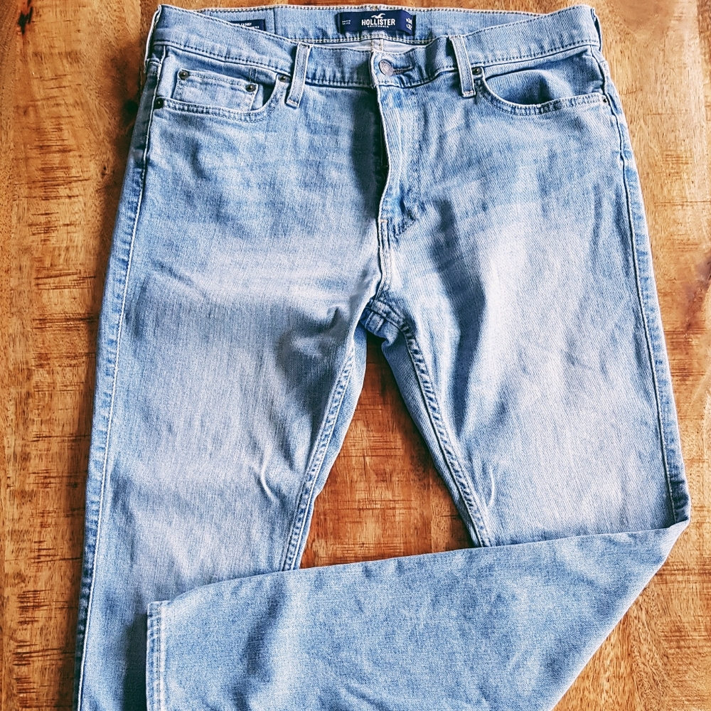 Hollister Jeans W34 L32